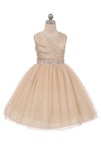 Soft and stunning to the eyes! This gold Satin layered with sheer has the pop it needs with the shiny belt.