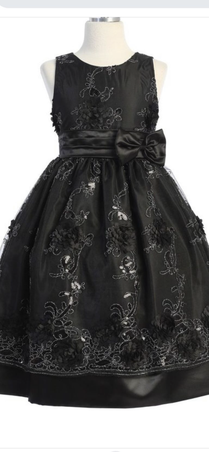 Black Dress for a Star!
